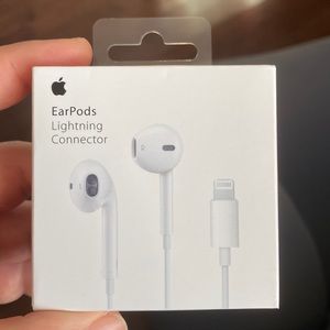 Apple EarPods earbuds with Lightning Connector
